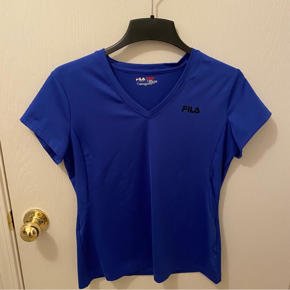 Fila Blue V-Neck Exercise Sport Tee Sz L